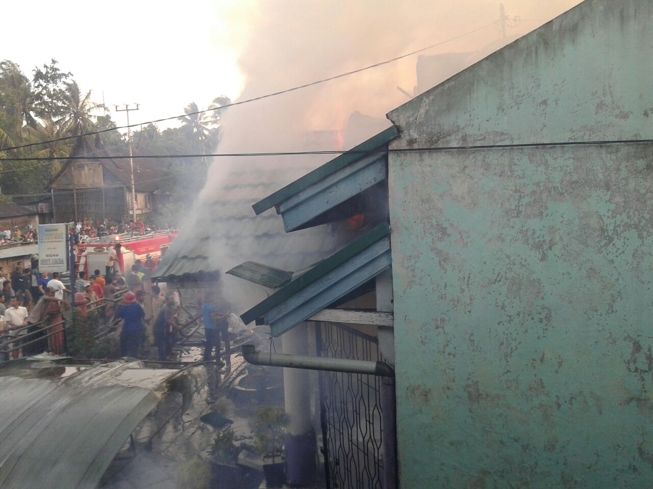 Kebakaran Mauro Paneh